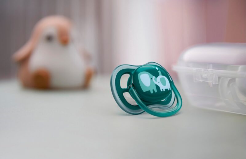 p/SCF349_18/pacifier-ultra-air-pacifier