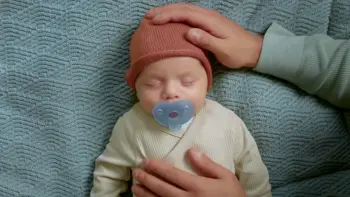 پستانک ارتودنسی انگشتی ۰ تا ۶ ماه دوتایی فیلیپس اونت Philips Avent مدل SCF099/21